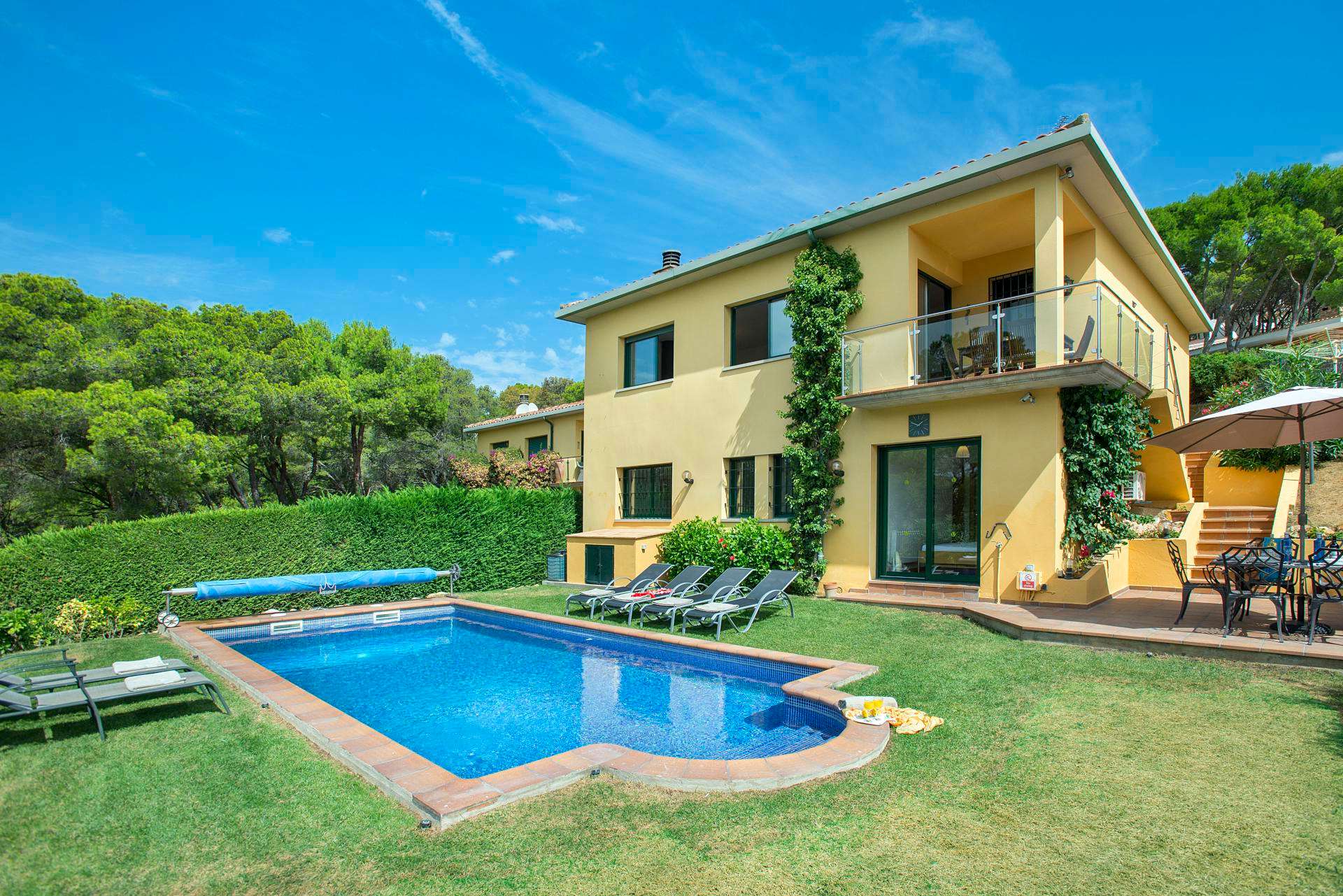 The Spanish Property Market Outlook 2025.